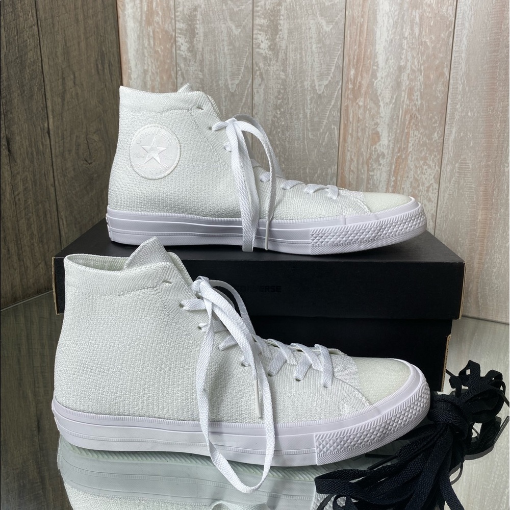 Converse Ctas 2 Flyknit White High Top AUTHENTIC - Picture 2 of 8